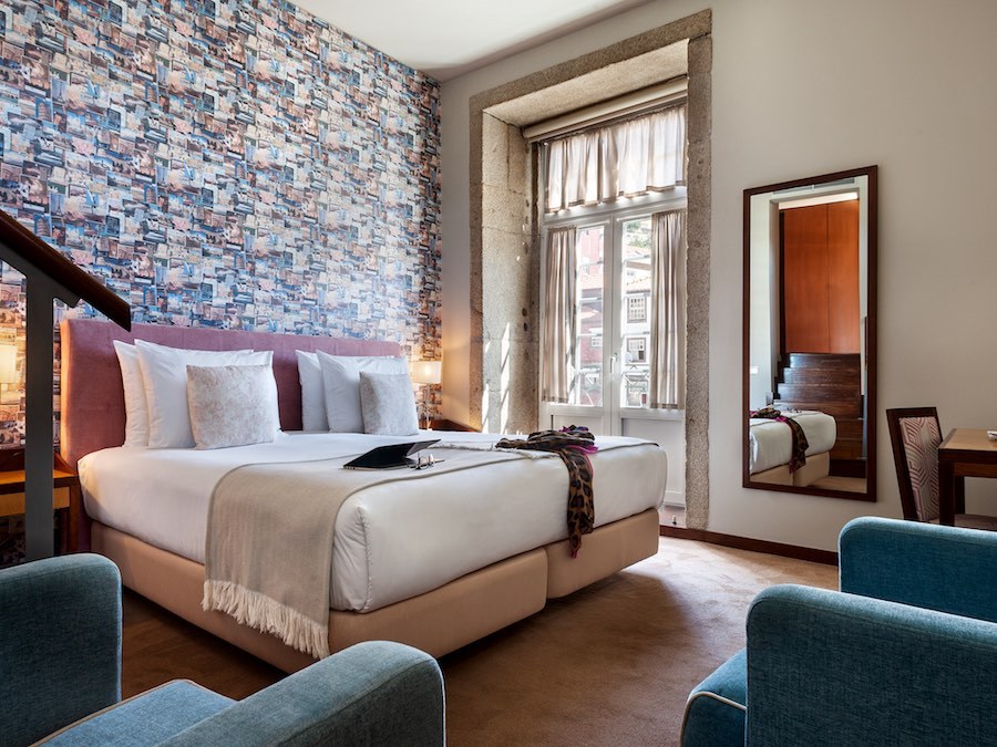 Het luxe Pestana hotel aan de kade van de Douro Het luxe Pestana hotel aan de kade van de Douro