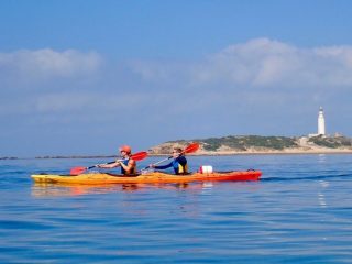 Kayakken op zee