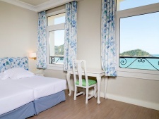6a. Hotel aan de Concha Baai in San Sebastián