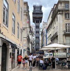 Santa Justa lift in Lissabon