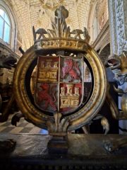 wapenschild van de Reyes Católicos kathedraal Toledo