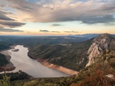 Monfragüe Extremadura, landschap onderweg in de Isabel la Católica reis