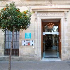Façade