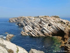 De grillige rotsformaties bij Baleal