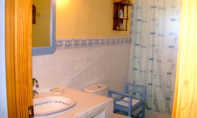 Een van de badkamers Een van de badkamers