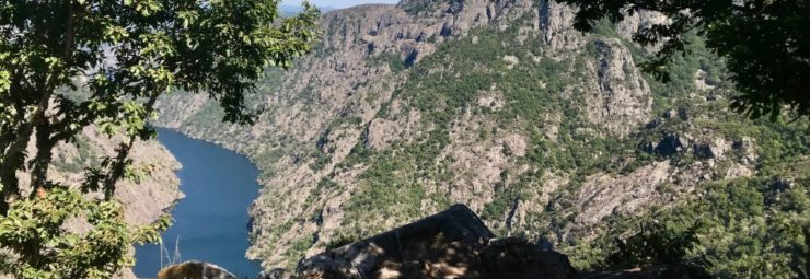 Reizen door de Ribeira Sacra in groen Galicië